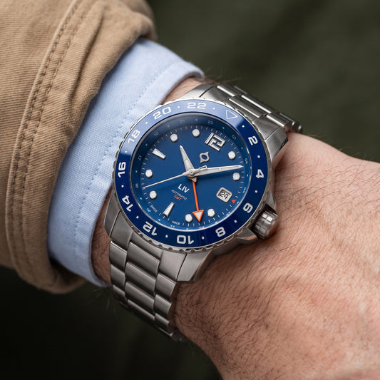 Trekker GMT Blue / Steel