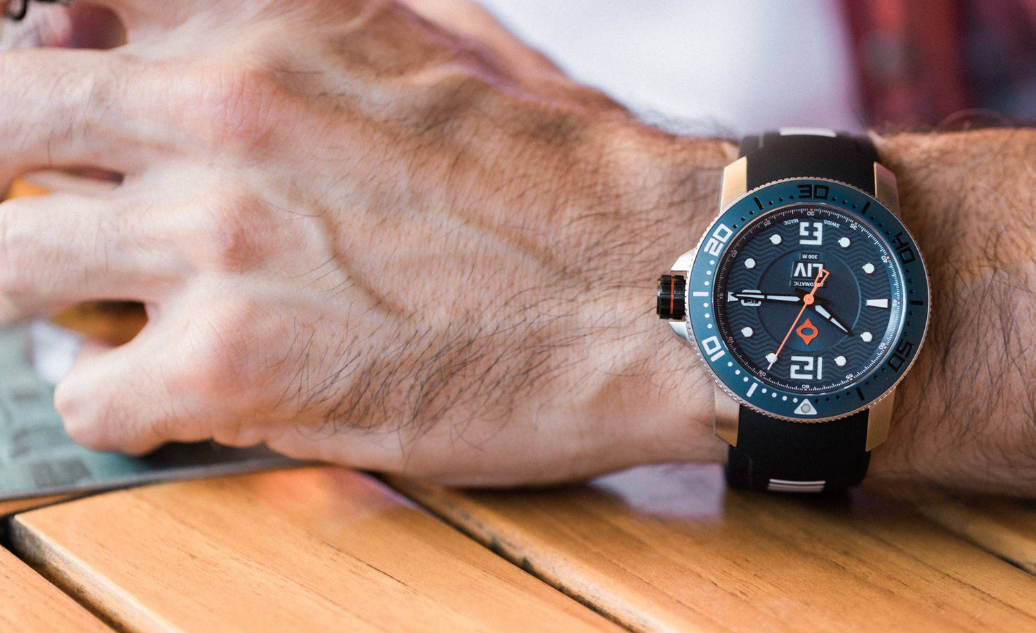 Ceramic vs. Steel Bezels LIV Swiss Watches