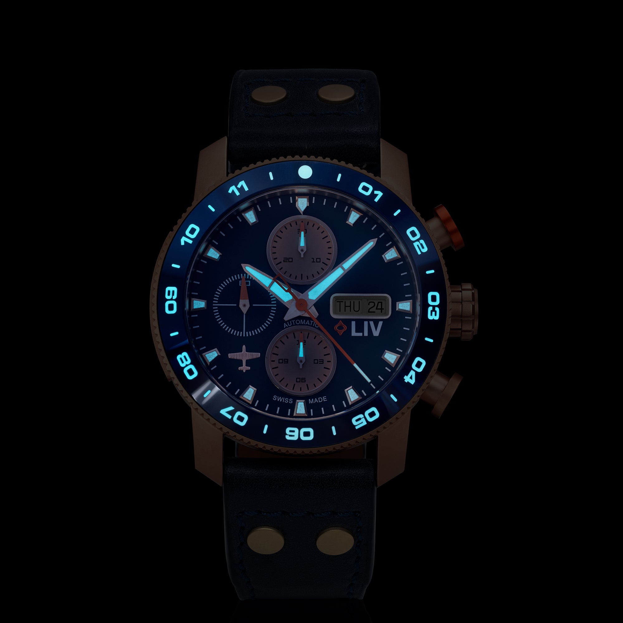 P-51 Goldfinger | LIV Swiss Titanium Pilot Chronograph – LIV Swiss