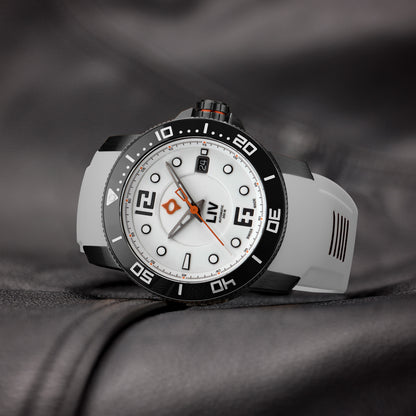 NEW! GX-Diver's 41mm Black Full Lume