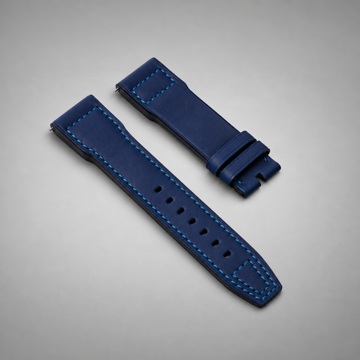 Barenia Calfskin Pilot's Blue Light Blue Stitching | 23mm