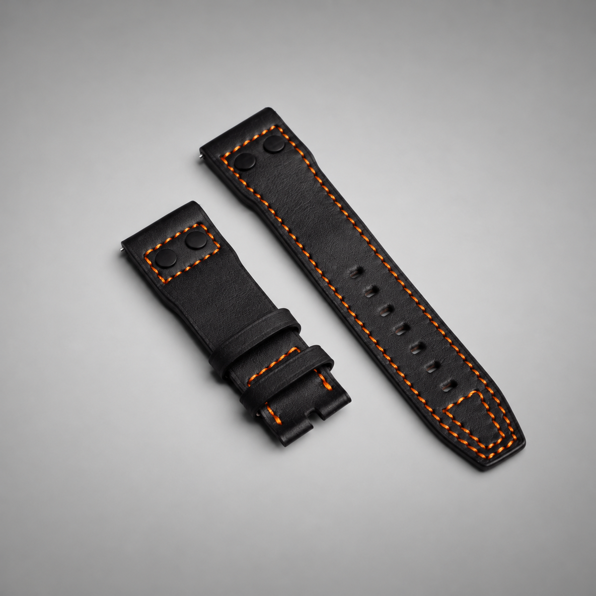 Pilot's Barenia Grain Leather | 22mm | Black Orange stitching with black rivets