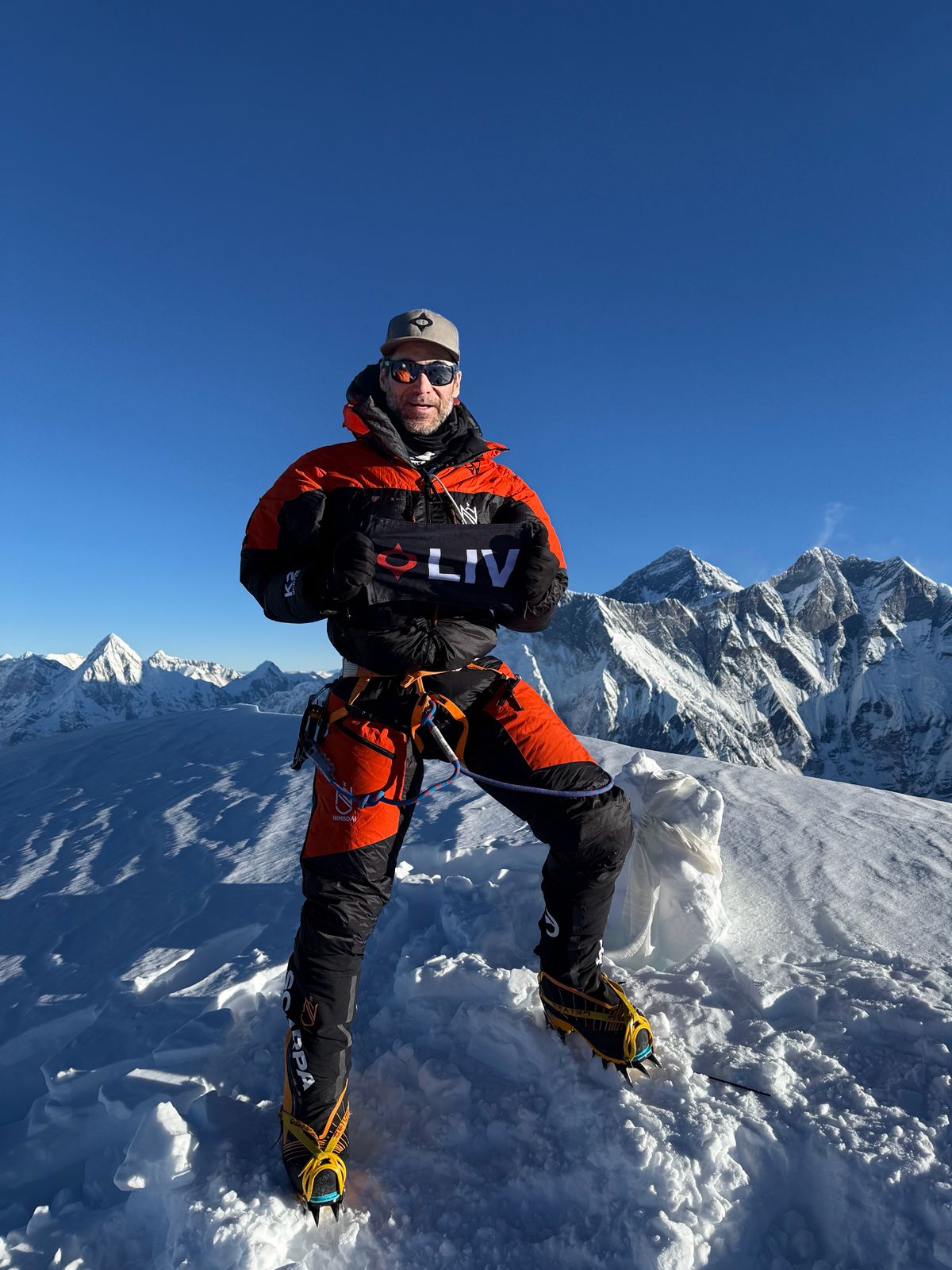 text-block-image-template--16809996550199__ss_text_block_pro_H8Gw6e