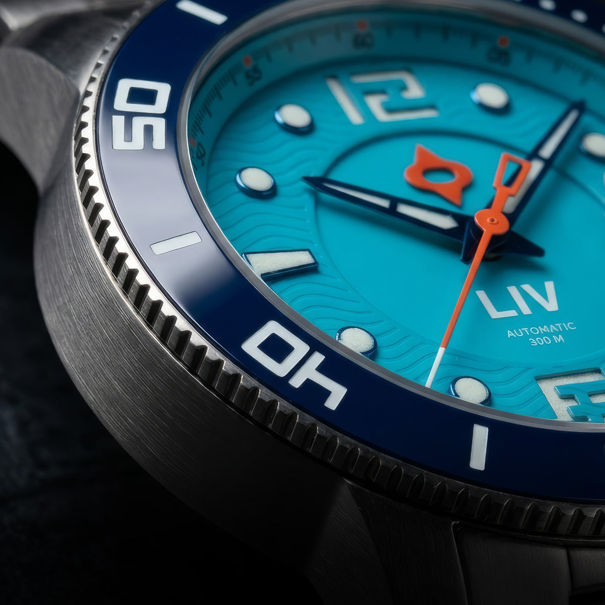 120-Click Ceramic Bezel