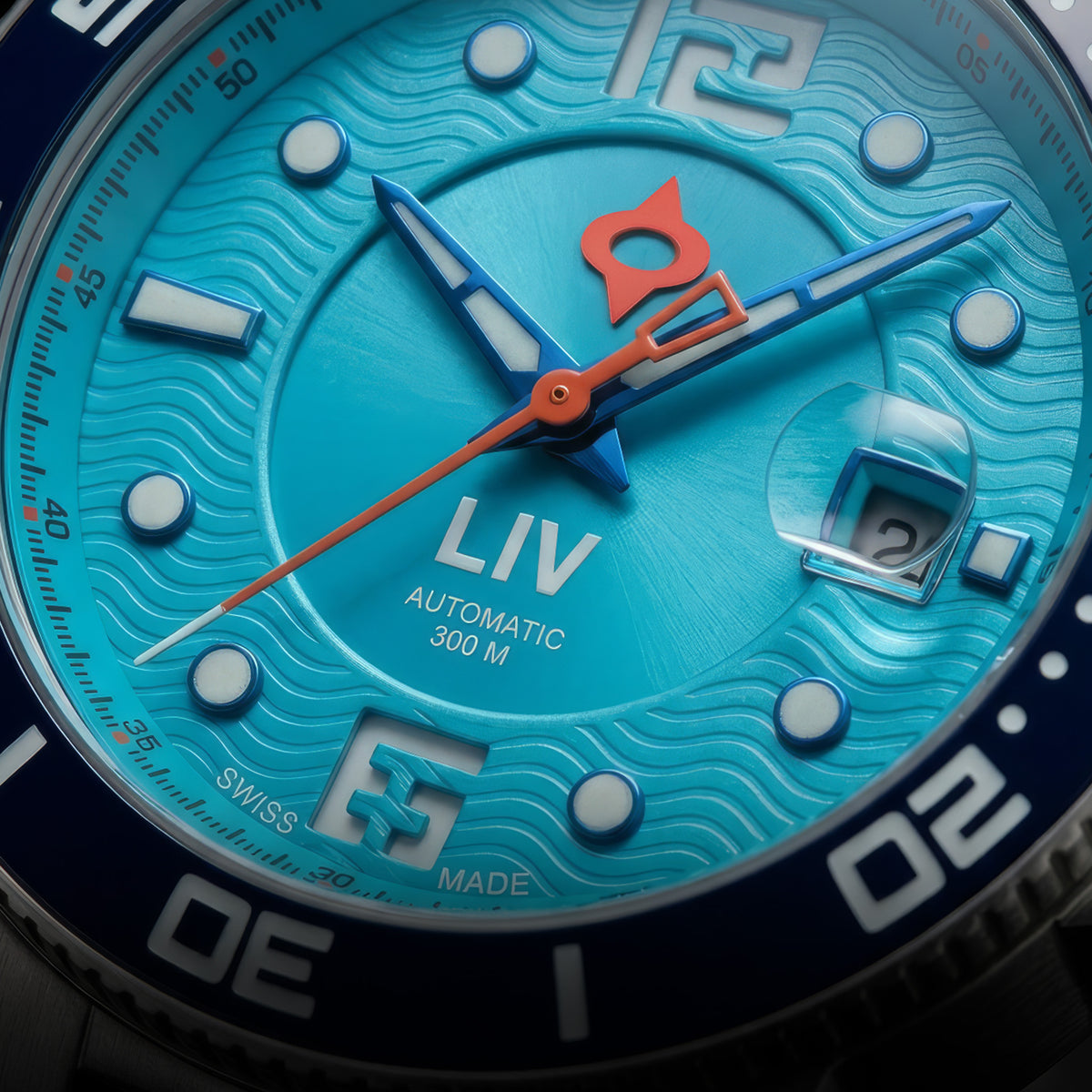 Deeply sculpted 3D wave dial