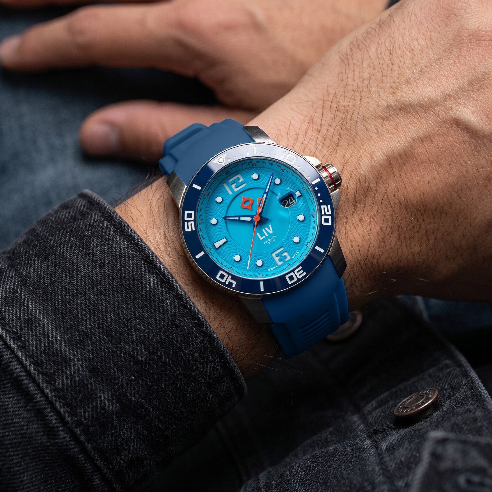 オウグ GX-Diver's 44mm Ocean Blue 2.0 – LIV Swiss Watches