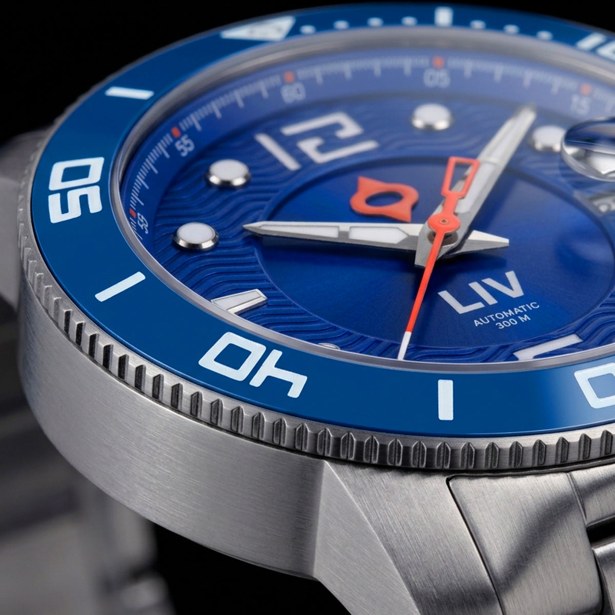 Ceramic Bezel & 316L Stainless Steel Case