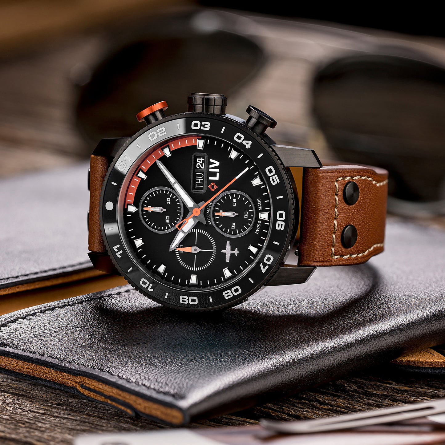 P-51 Titan Chrono Schwarz / Orange