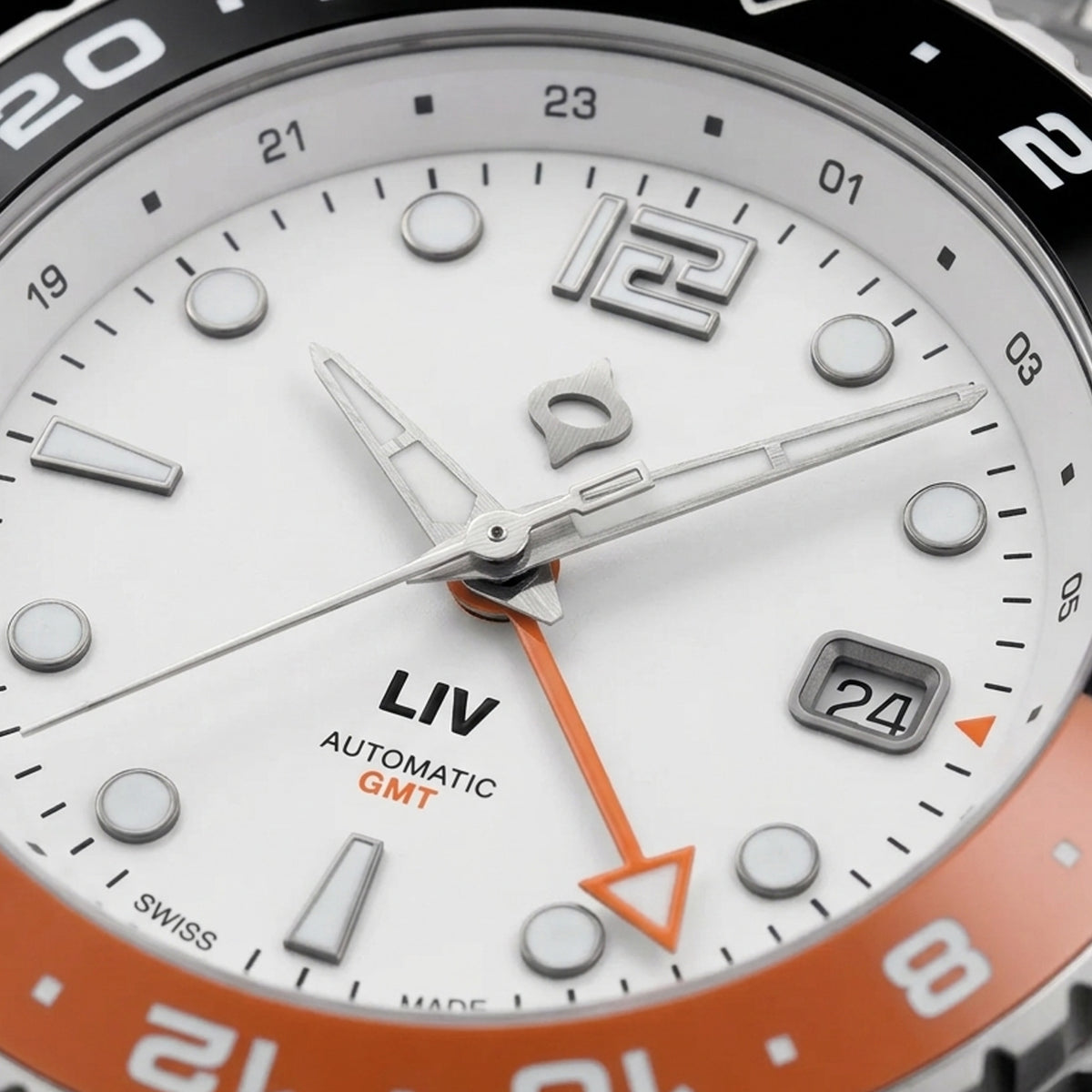 24-Hour Dual Time GMT
