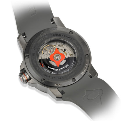 GX Diver's 44mm Crater Gray
