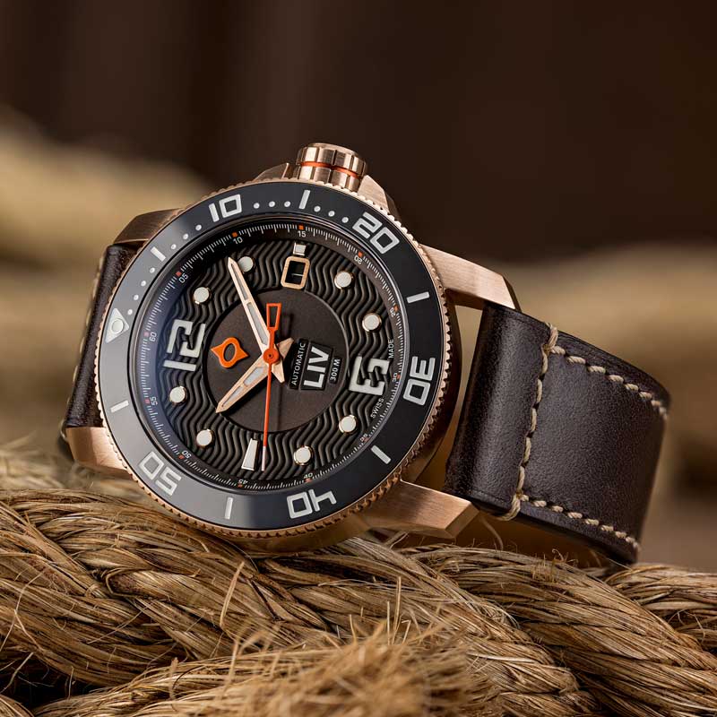 GX-Diver's 41mm Rose Gold & Gray