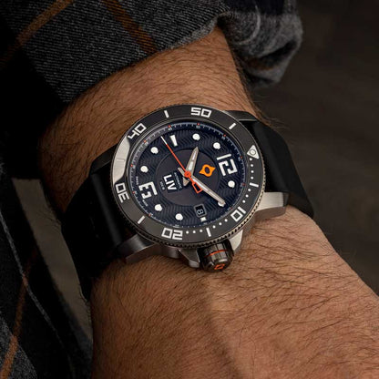 GX-Diver's 41mm Crater Gray